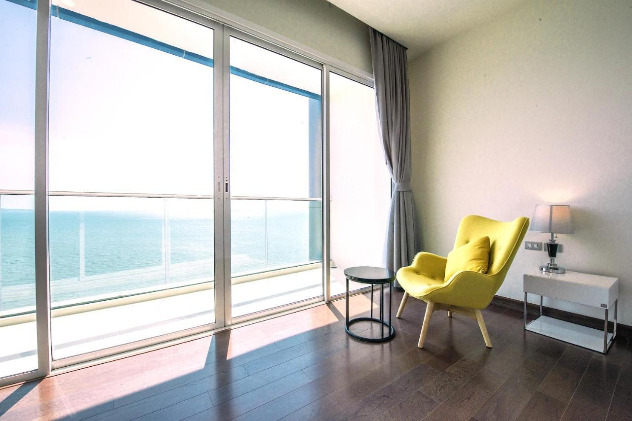 Movenpick Residences Pattaya With Ocean View Na Chom Thian Eksteriør bilde