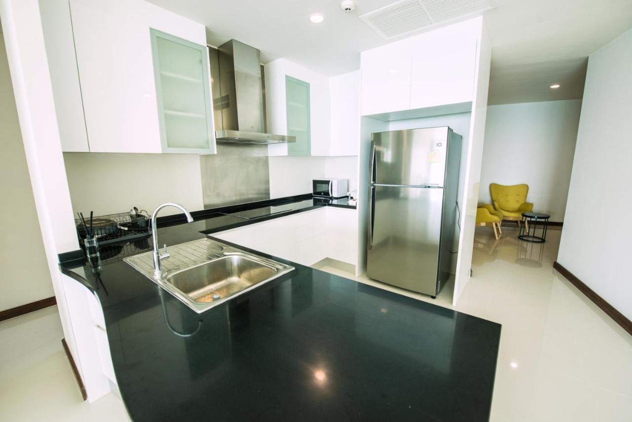 Movenpick Residences Pattaya With Ocean View Na Chom Thian Eksteriør bilde